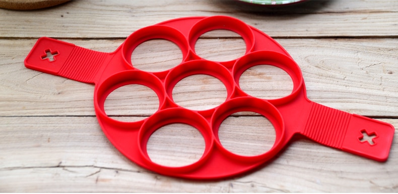 Universal Silicone Egg and Pancake Baking Mold - Image 5